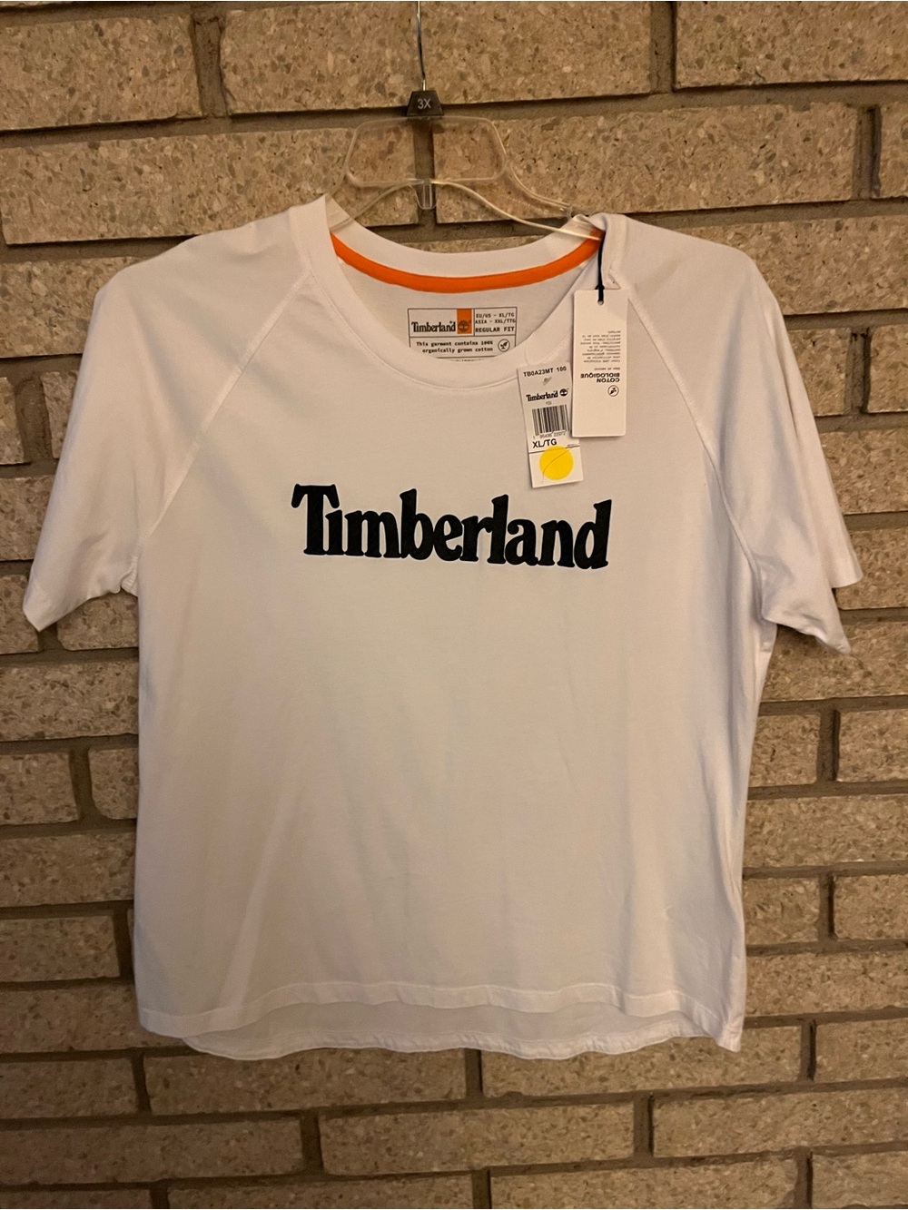 Timberland Womenās XL White Logo T-Shirt Organic Cotton Regular Fit NWT